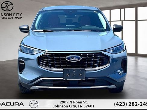 Used 2024 Ford Escape Active AWD/4WD image 3