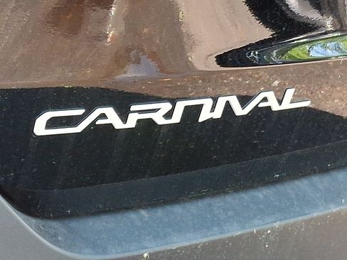 New 2026 Kia Carnival LXS FWD image 14