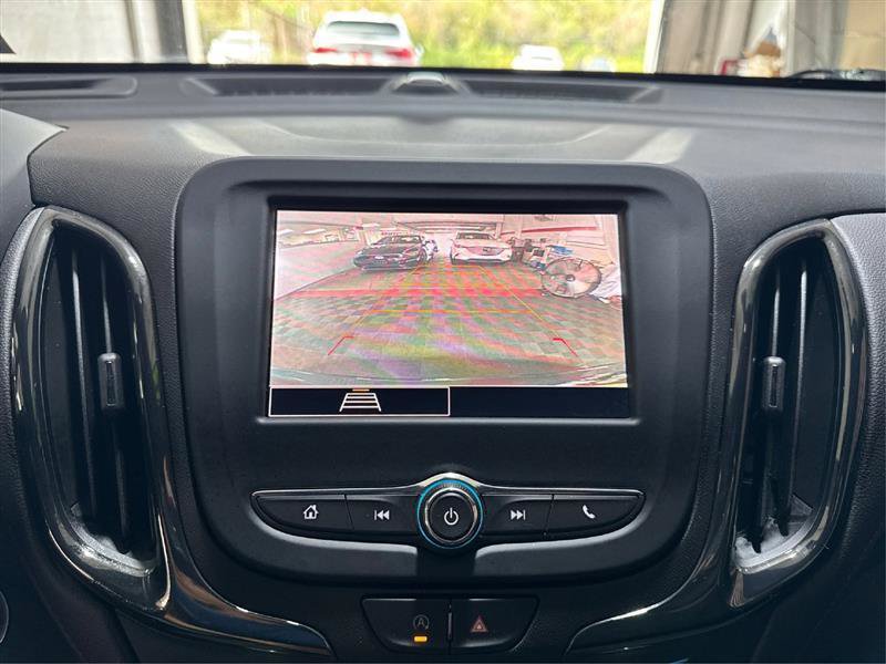 Used 2023 Chevrolet Equinox RS AWD/4WD image 34