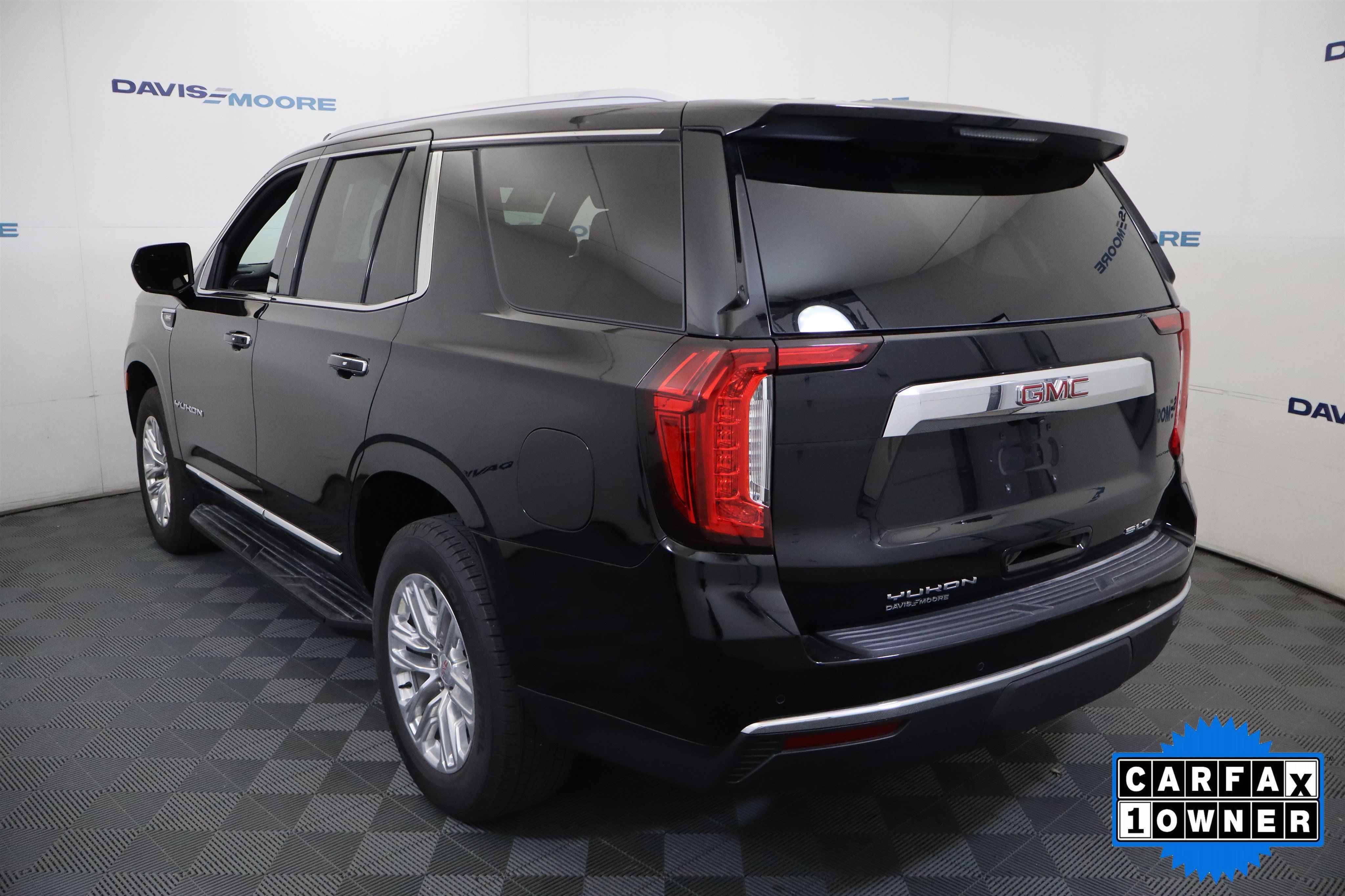 Used 2024 GMC Yukon SLT w/ Max Trailering Package AWD/4WD image 10