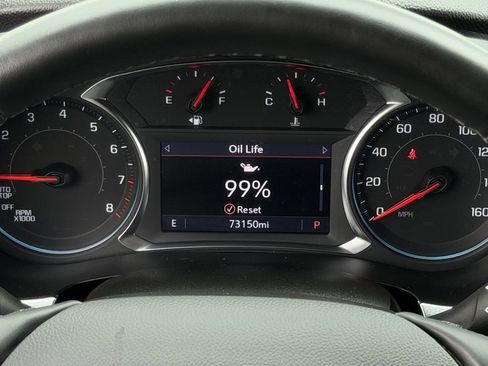 Used 2023 Chevrolet Traverse RS w/ LPO, Floor Liner Package FWD image 16