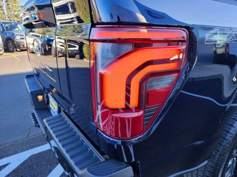 Used 2025 Ford F150 Lariat w/ Bed Utility Package AWD/4WD image 43