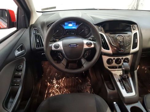 Used 2013 Ford Focus SE FWD image 15