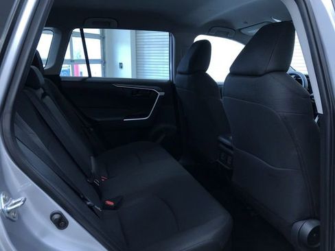 Certified 2025 Toyota RAV4 LE AWD/4WD image 18
