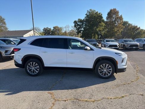 New 2026 Buick Enclave Preferred w/ LPO, All-Weather Package image 7