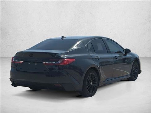 Certified 2025 Toyota Camry SE w/ Convenience Package image 5