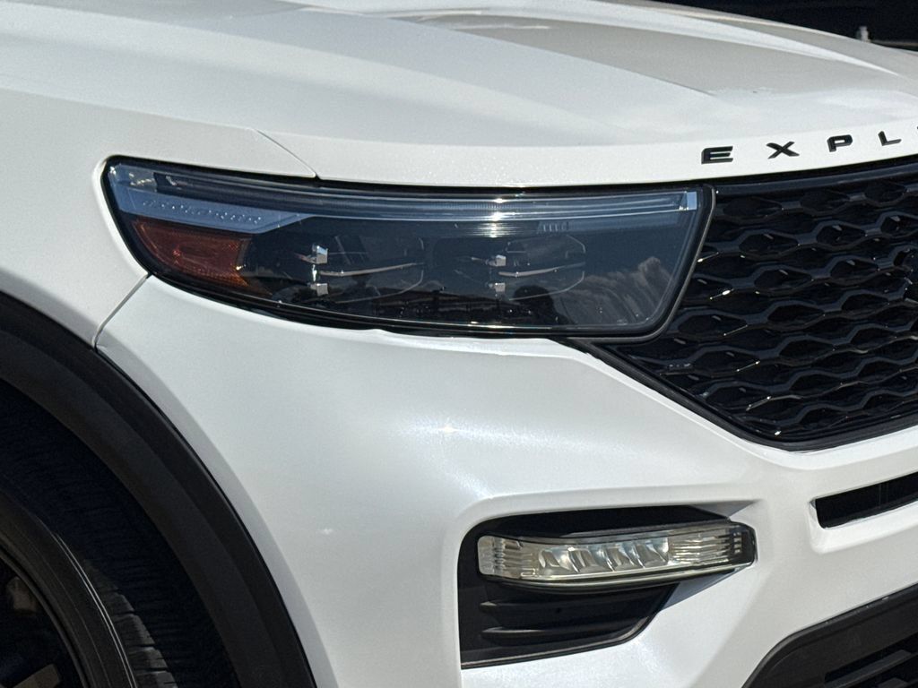 Used 2020 Ford Explorer ST w/ Premium Technology Package AWD/4WD image 4