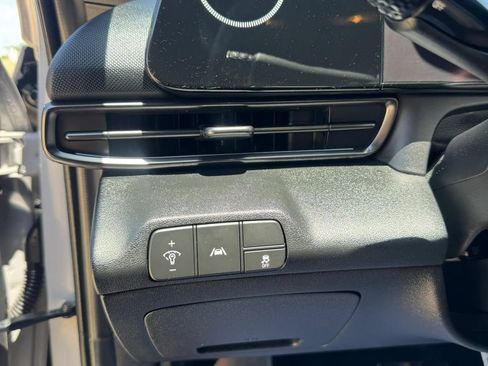 Used 2022 Hyundai Elantra N FWD image 29