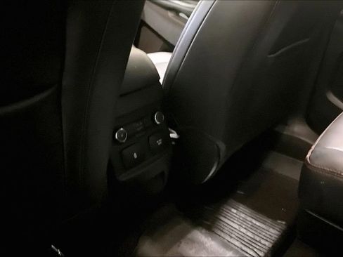 Used 2019 Ford Explorer Sport image 10