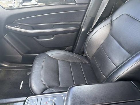 Used 2017 Mercedes-Benz GLS 450 4MATIC image 21