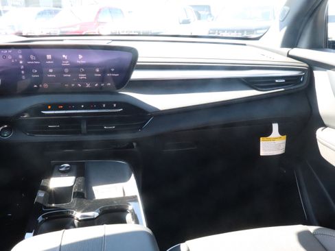 New 2026 Buick Enclave Preferred w/ Power Package image 11