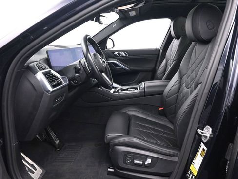 Used 2024 BMW X6 xDrive40i w/ Parking Assistance Package AWD/4WD image 15