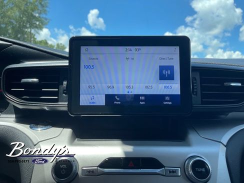 Used 2021 Ford Explorer XLT RWD image 5
