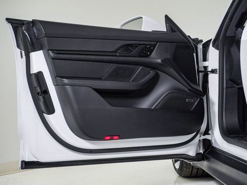 Certified 2023 Porsche Taycan image 25