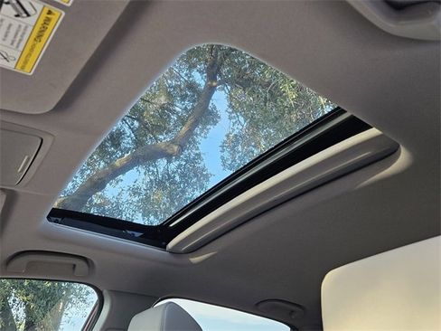 Certified 2022 Honda CR-V Touring image 17