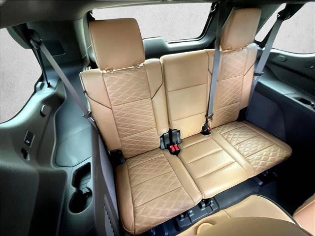 Used 2023 Cadillac Escalade Sport w/ Touring Package RWD image 26
