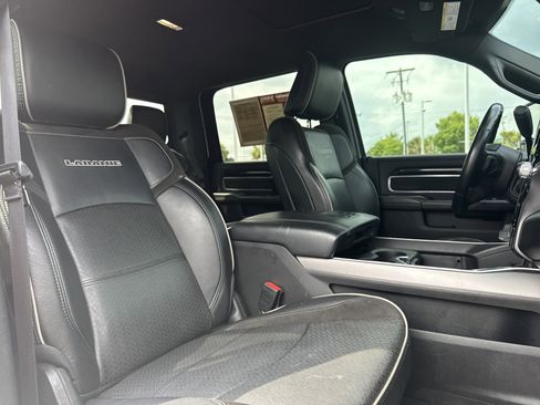 Used 2023 RAM 2500 Laramie w/ Night Edition AWD/4WD image 33