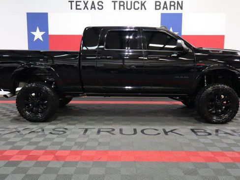 Used 2021 RAM 2500 Limited AWD/4WD image 14