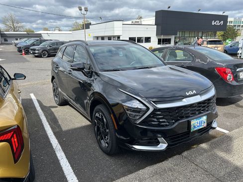 Certified 2024 Kia Sportage SX image 2