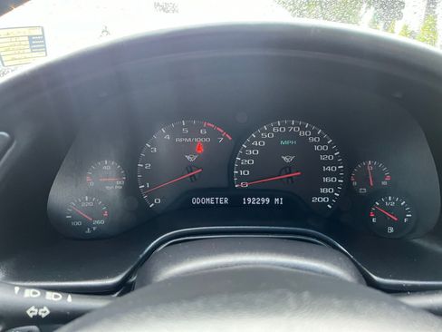 Used 1997 Chevrolet Corvette Coupe w/ Performance Handling Pkg image 28