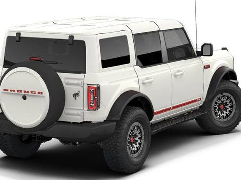New 2026 Ford Bronco Outer Banks w/ Sasquatch Package AWD/4WD image 3