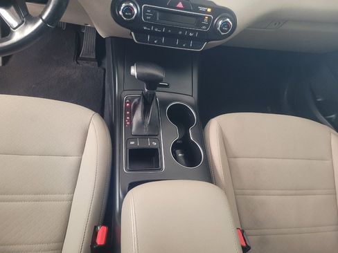 Used 2020 Kia Sorento S FWD image 26