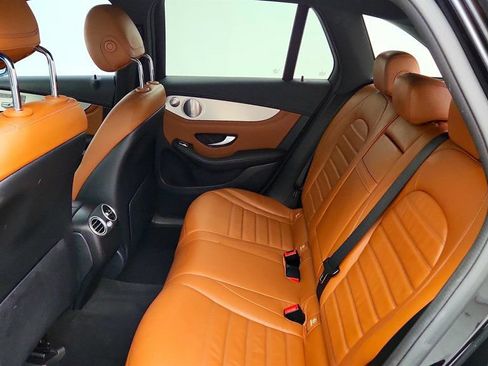 Used 2019 Mercedes-Benz GLC 43 AMG 4MATIC image 19