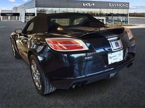 Used 2008 Saturn Sky Carbon Flash image 5