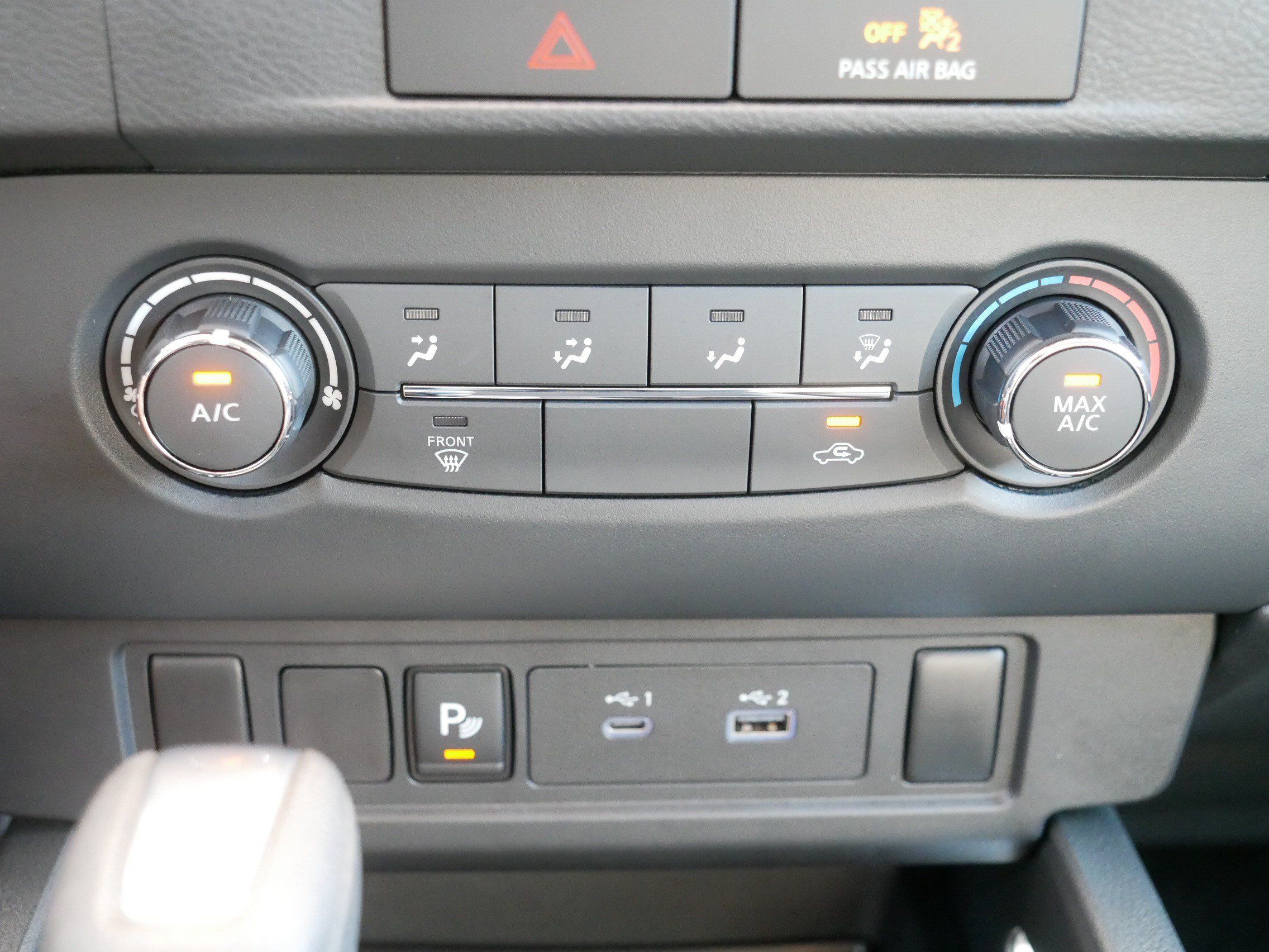 Certified 2022 Nissan Frontier SV w/ Technology Package AWD/4WD image 23