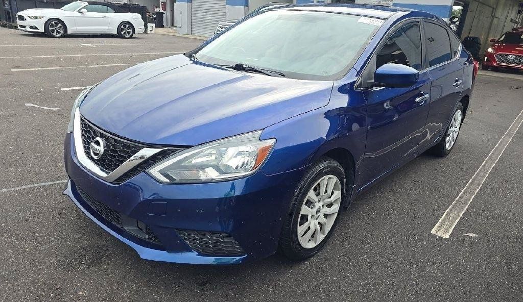Used 2019 Nissan Sentra S FWD image 2