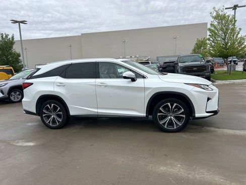 Used 2019 Lexus RX 350L FWD image 2
