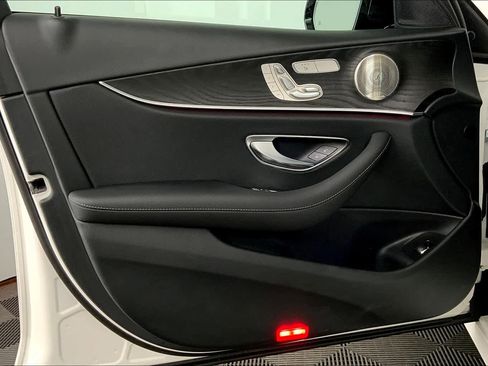 Used 2023 Mercedes-Benz E 350 E 350 image 22