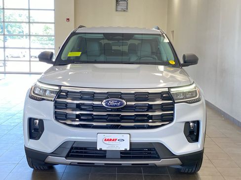 New 2026 Ford Explorer Active AWD/4WD image 3