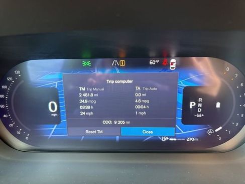 Certified 2025 Volvo XC60 B5 Plus w/ Climate Package AWD/4WD image 22