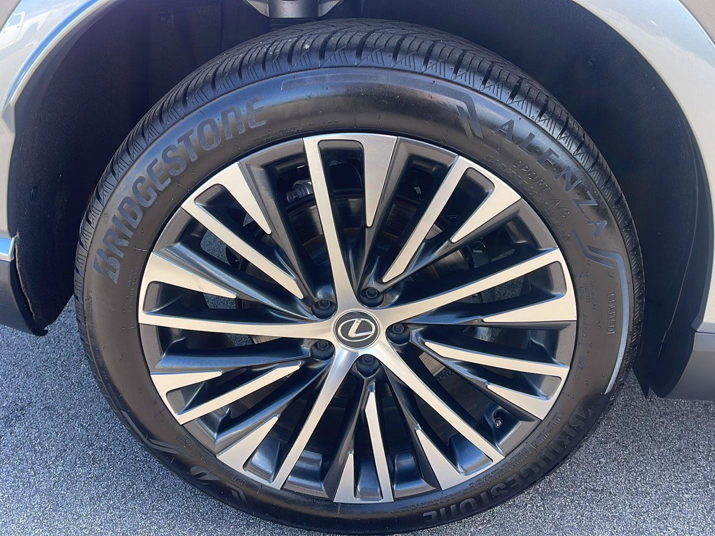 Used 2024 Lexus RX 350 Premium Plus w/ Convenience Package AWD/4WD image 11
