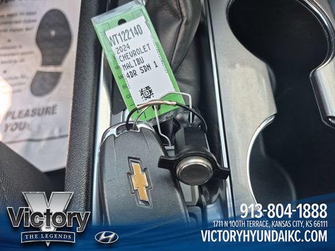 Used 2024 Chevrolet Malibu LT FWD image 28