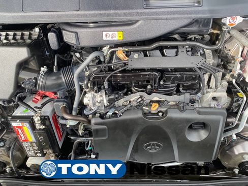 Used 2022 Toyota Camry LE FWD image 10