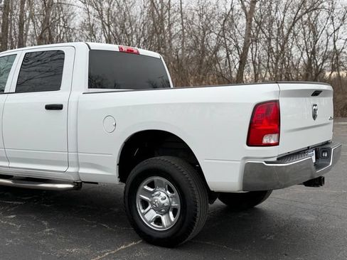 Used 2018 RAM 3500 Tradesman w/ Chrome Appearance Group AWD/4WD image 13