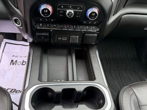 Used 2022 GMC Sierra 2500 Denali image 29