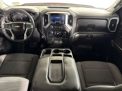 Used 2021 Chevrolet Silverado 1500 LT AWD/4WD image 14