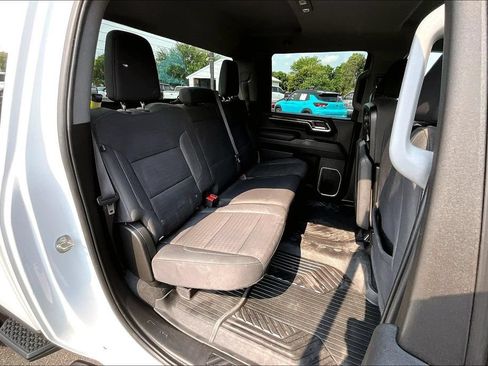 Used 2024 Chevrolet Silverado 2500 LT AWD/4WD image 28