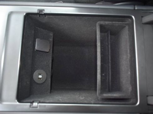 Used 2024 Lincoln Nautilus Reserve w/ Equipment Group 202A image 43