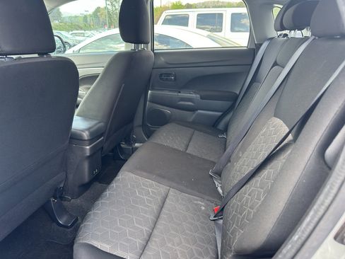 Used 2022 Mitsubishi Outlander Sport LE image 6