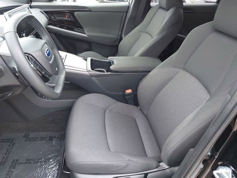 Certified 2025 Subaru Solterra Premium image 14