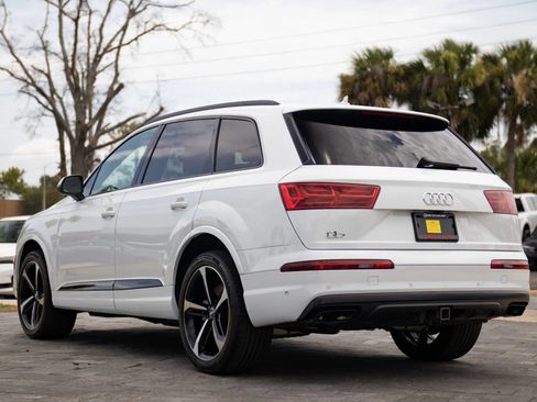 Used 2019 Audi Q7 3.0T Prestige AWD/4WD image 11