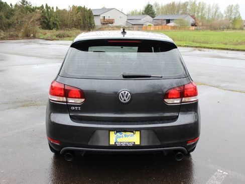 Used 2013 Volkswagen GTI Autobahn image 8