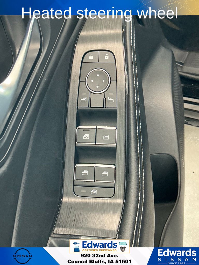 Used 2025 Nissan Rogue SL w/ Tech Package AWD/4WD image 25