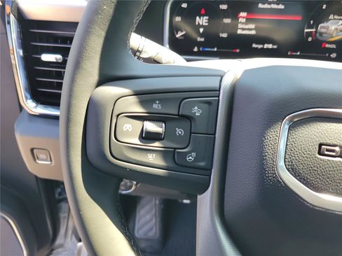 New 2026 GMC Sierra 2500 Denali AWD/4WD image 24