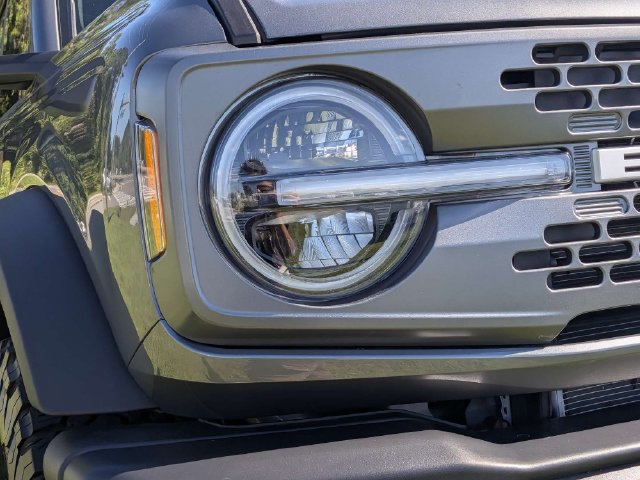 Used 2025 Ford Bronco Badlands AWD/4WD image 9