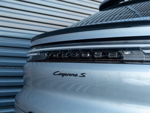 New 2026 Porsche Cayenne S image 42